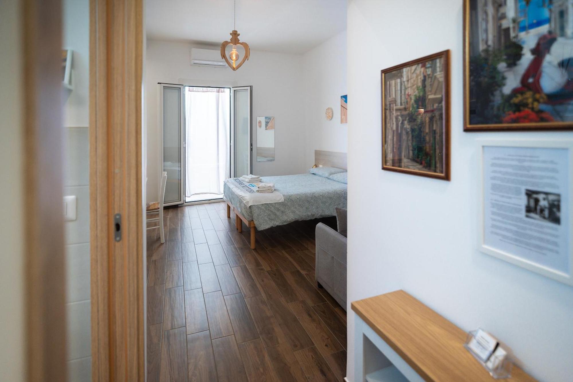 Nonna Vittoria Apartments Mola di Bari Exterior foto