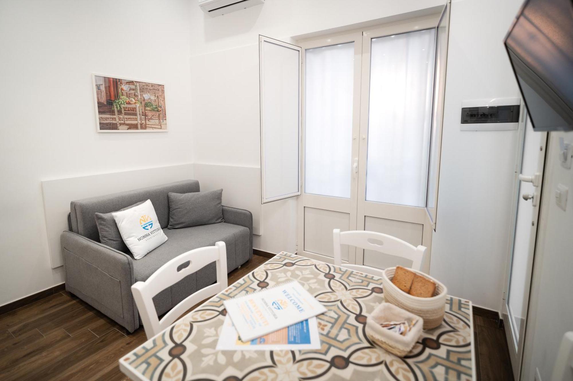 Nonna Vittoria Apartments Mola di Bari Exterior foto